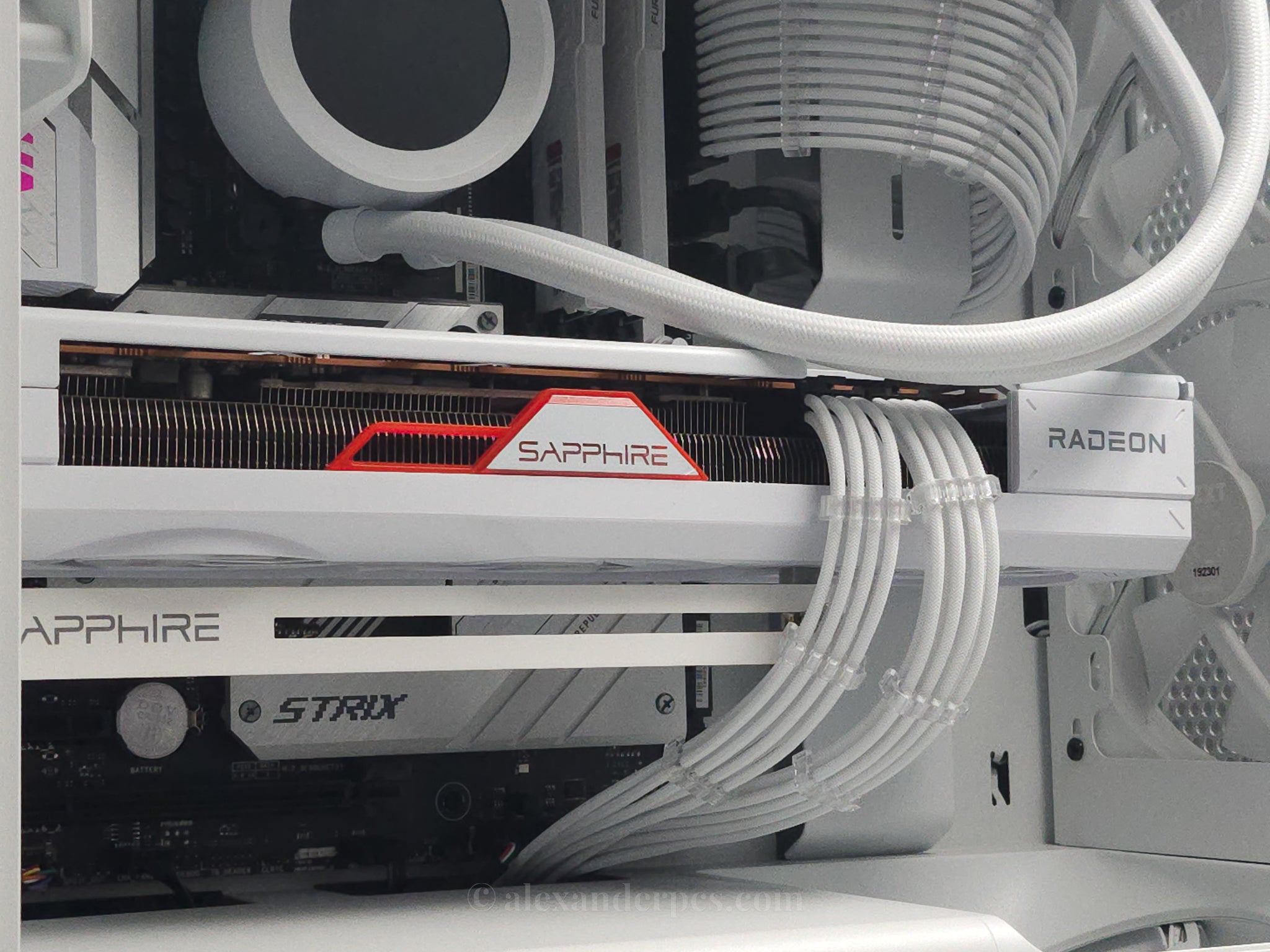 Ready-to-Ship: AMD Ryzen 7 7800X3D w/ Sapphire Radeon RX 7800XT Pure