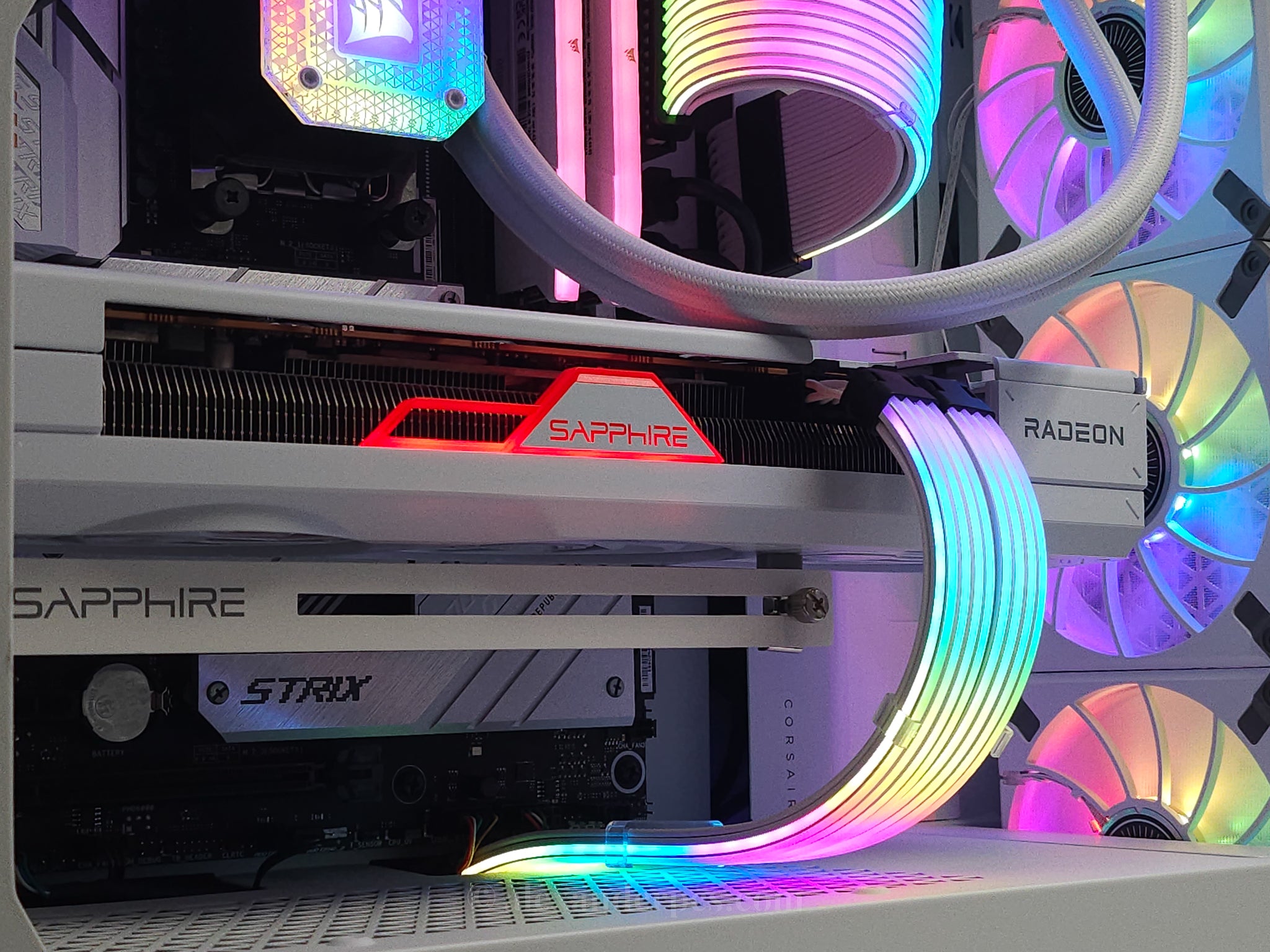Ready-to-Ship: AMD Ryzen 7 7800X3D w/ Sapphire Radeon RX 7800XT Pure