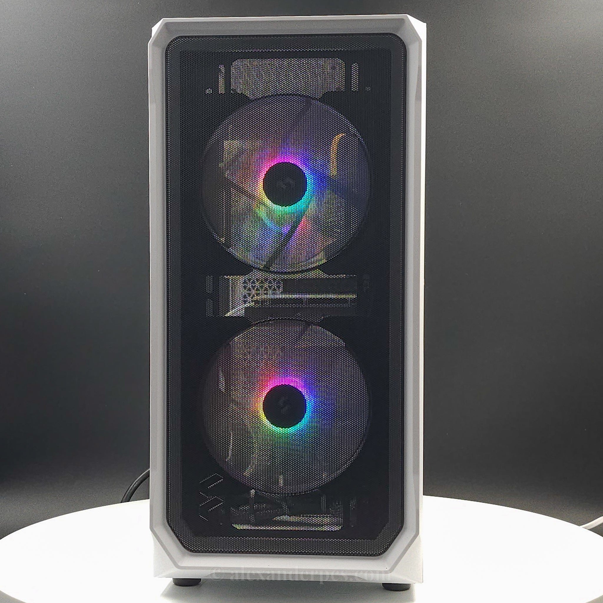 Ready-to-Ship: AMD Ryzen 5 5600X w/ ASROCK Radeon RX 6650XT WHITE