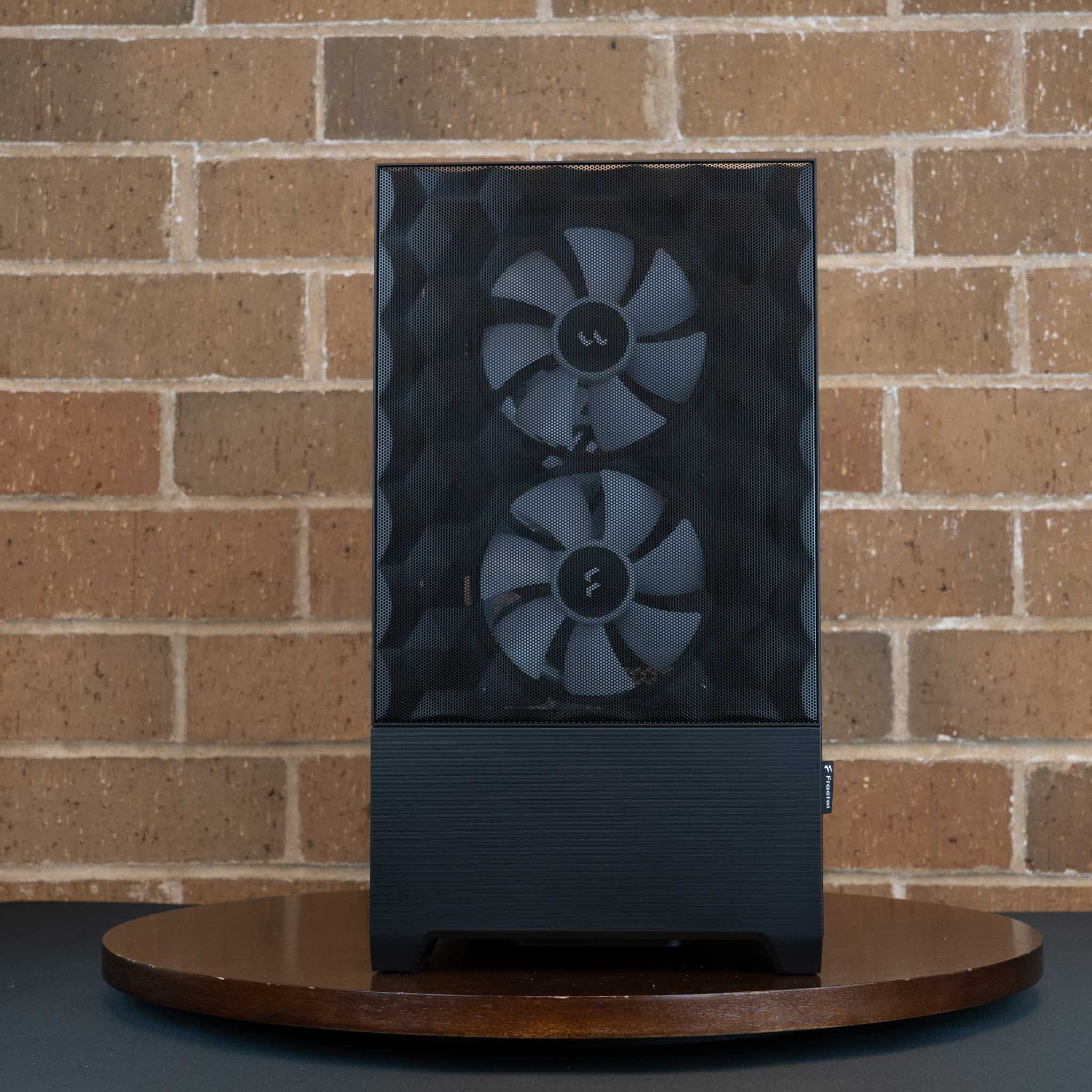 The Hoplite - AMD - Black