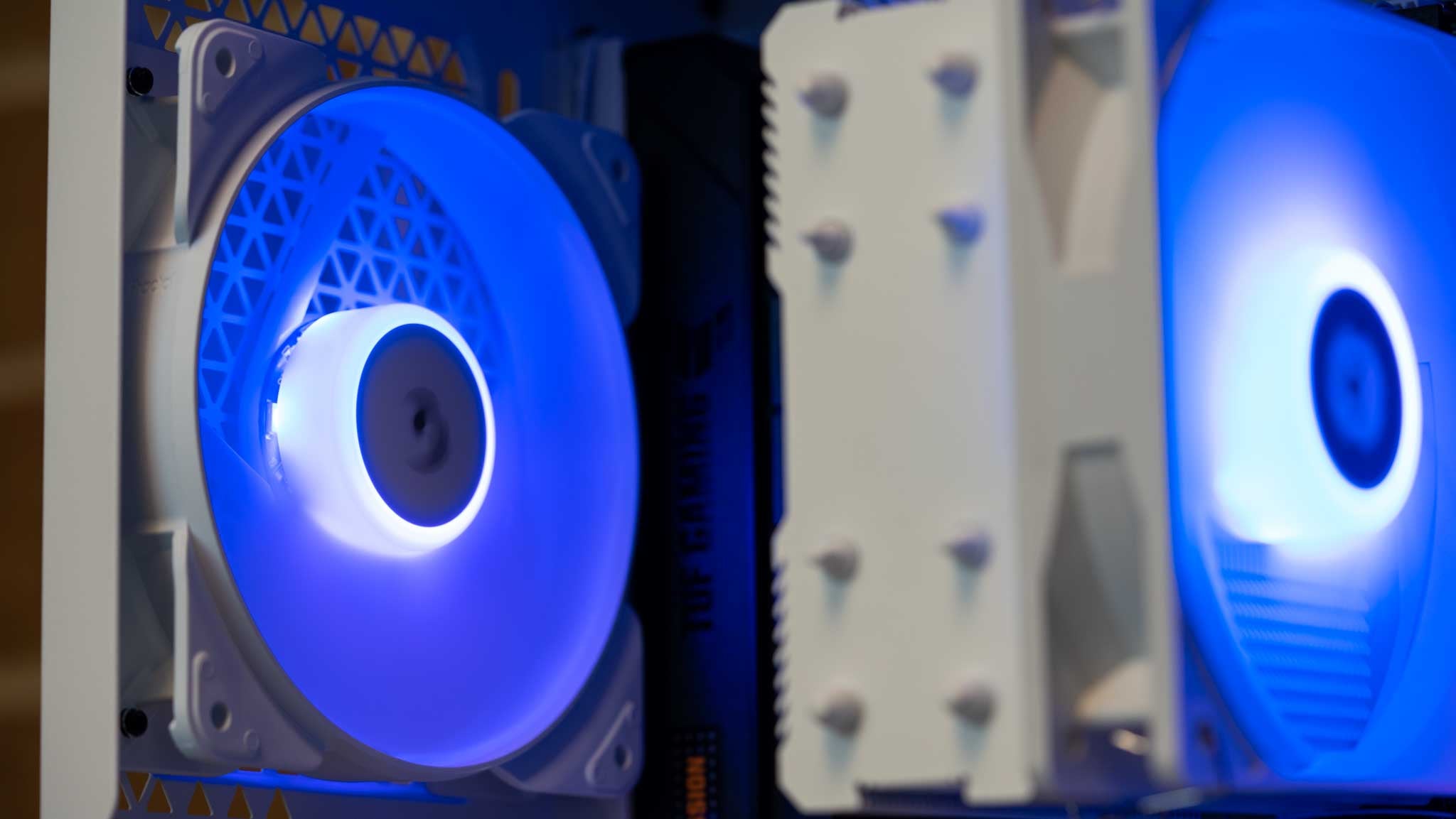 The Hoplite - Intel - White