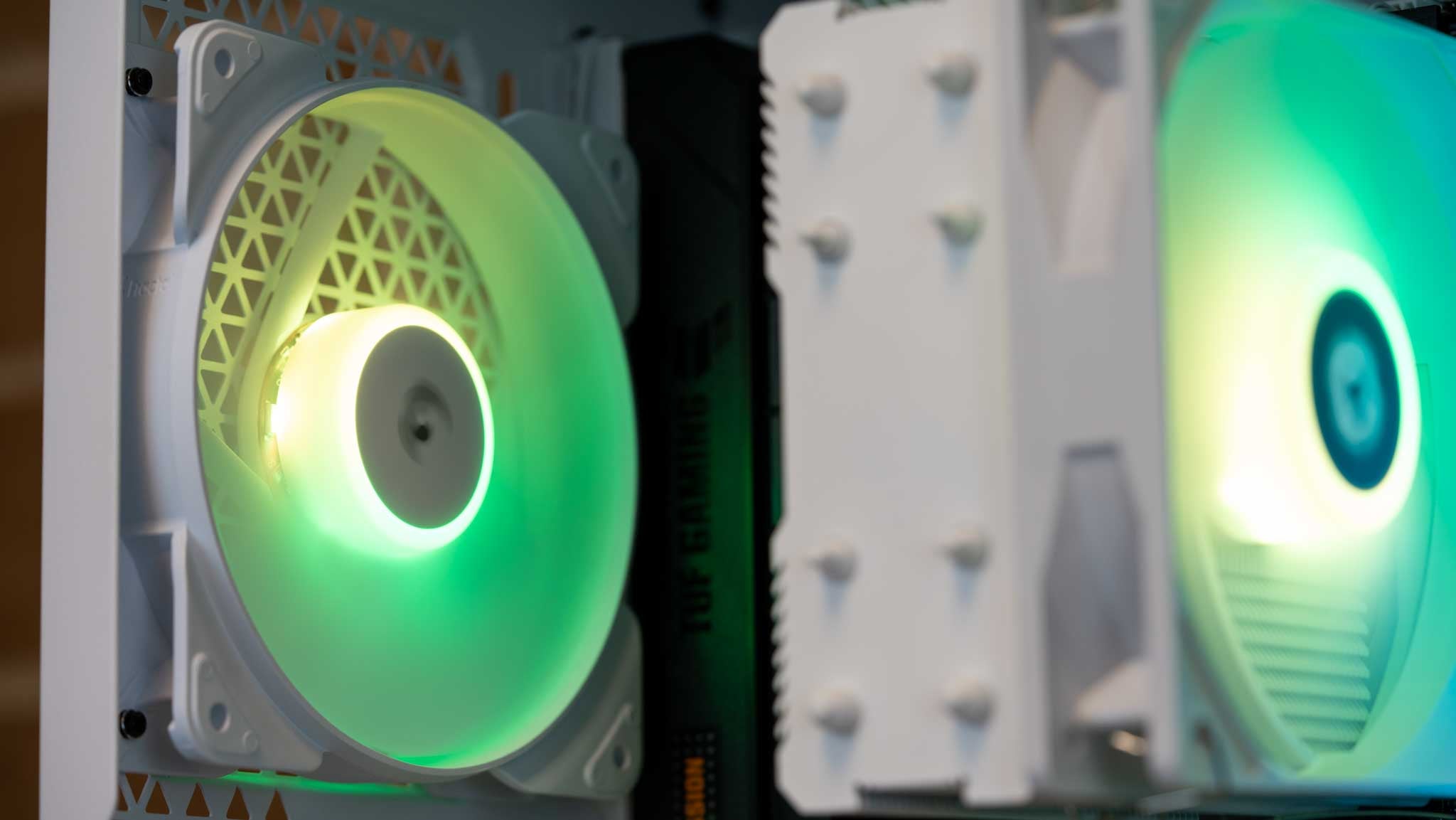 The Hoplite - Intel - White