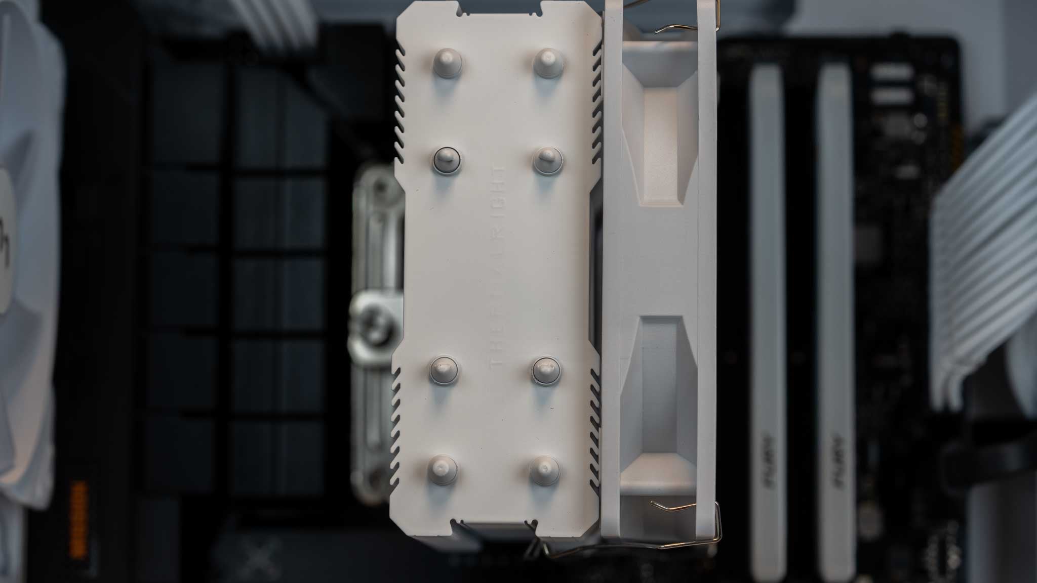 The Hoplite - Intel - White