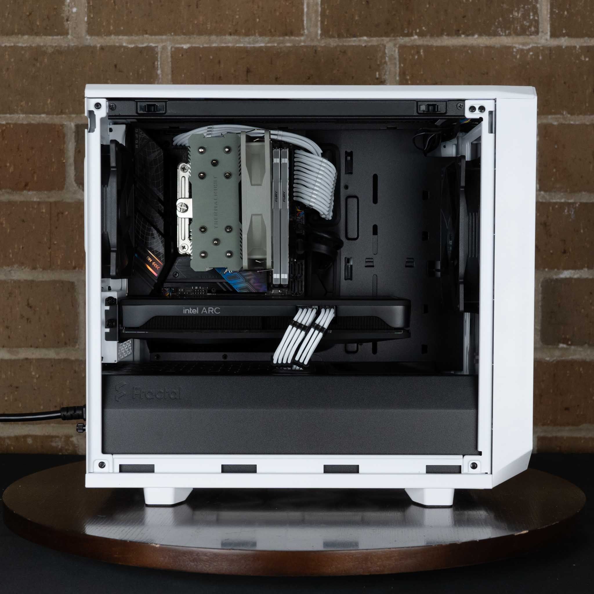 The Actuarius - Intel - White