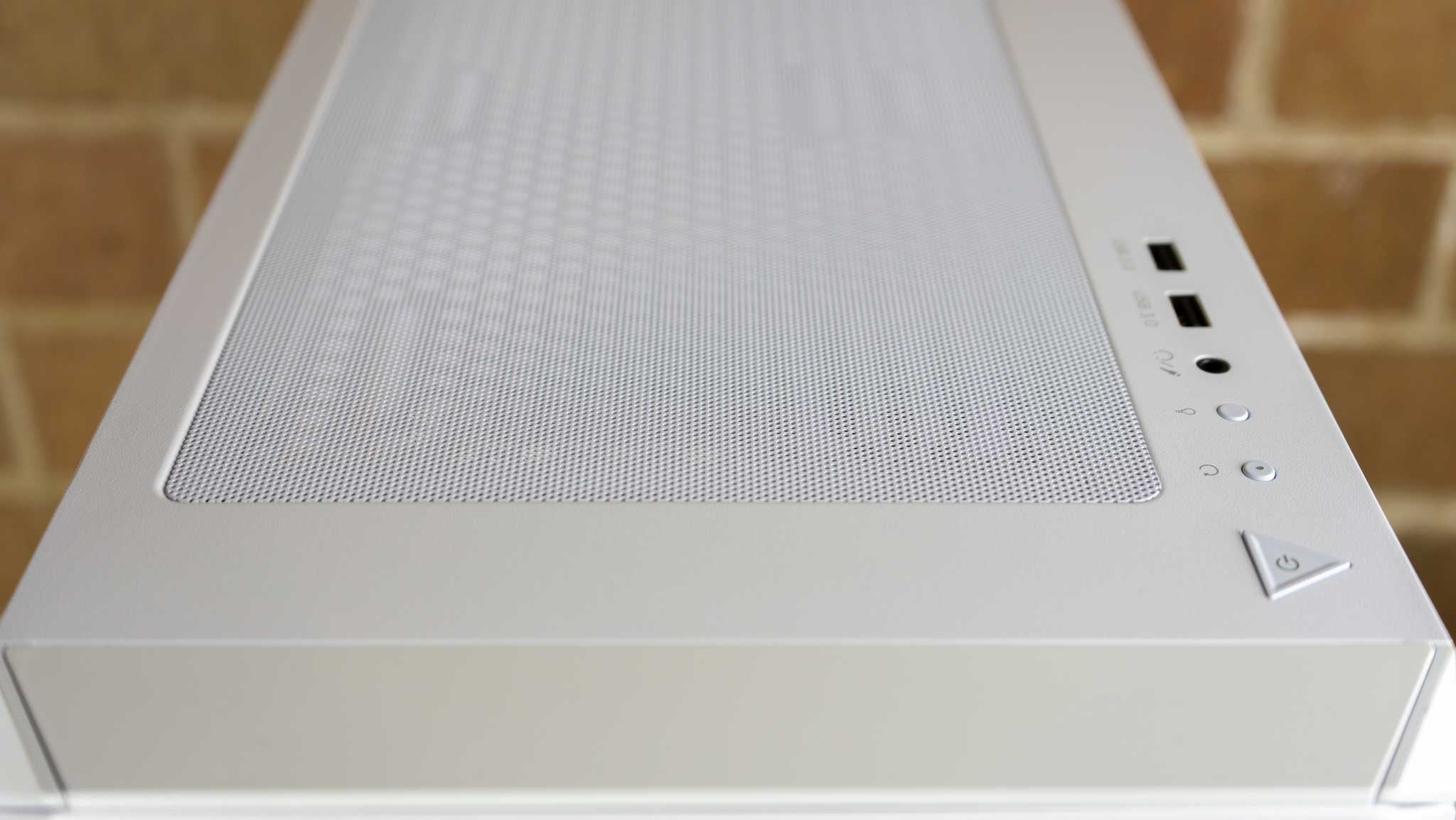 The Peltast - Intel - White