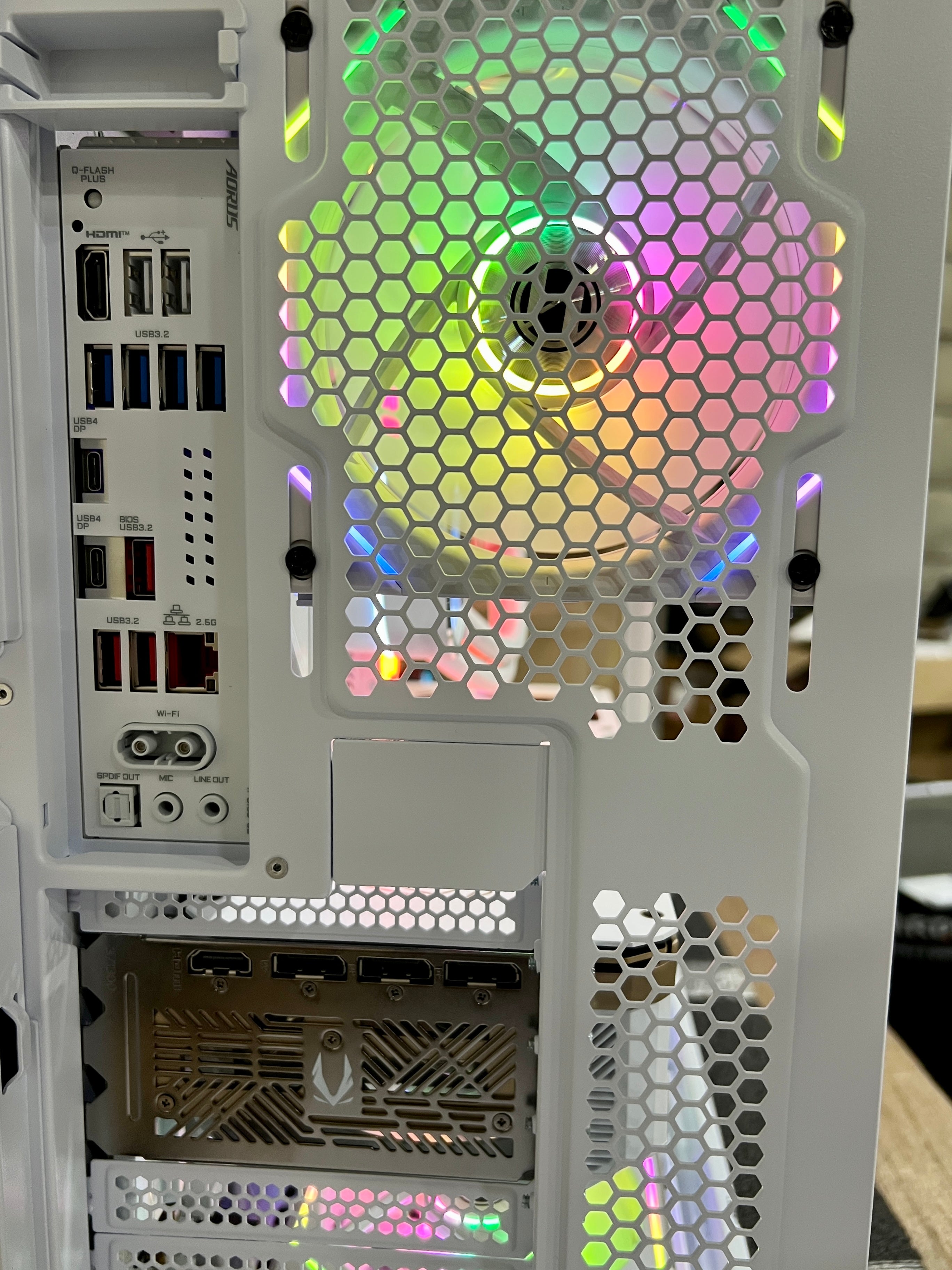 Ready-To-Ship: AMD Ryzen 9 9900X3D w/GeForce RTX 5080