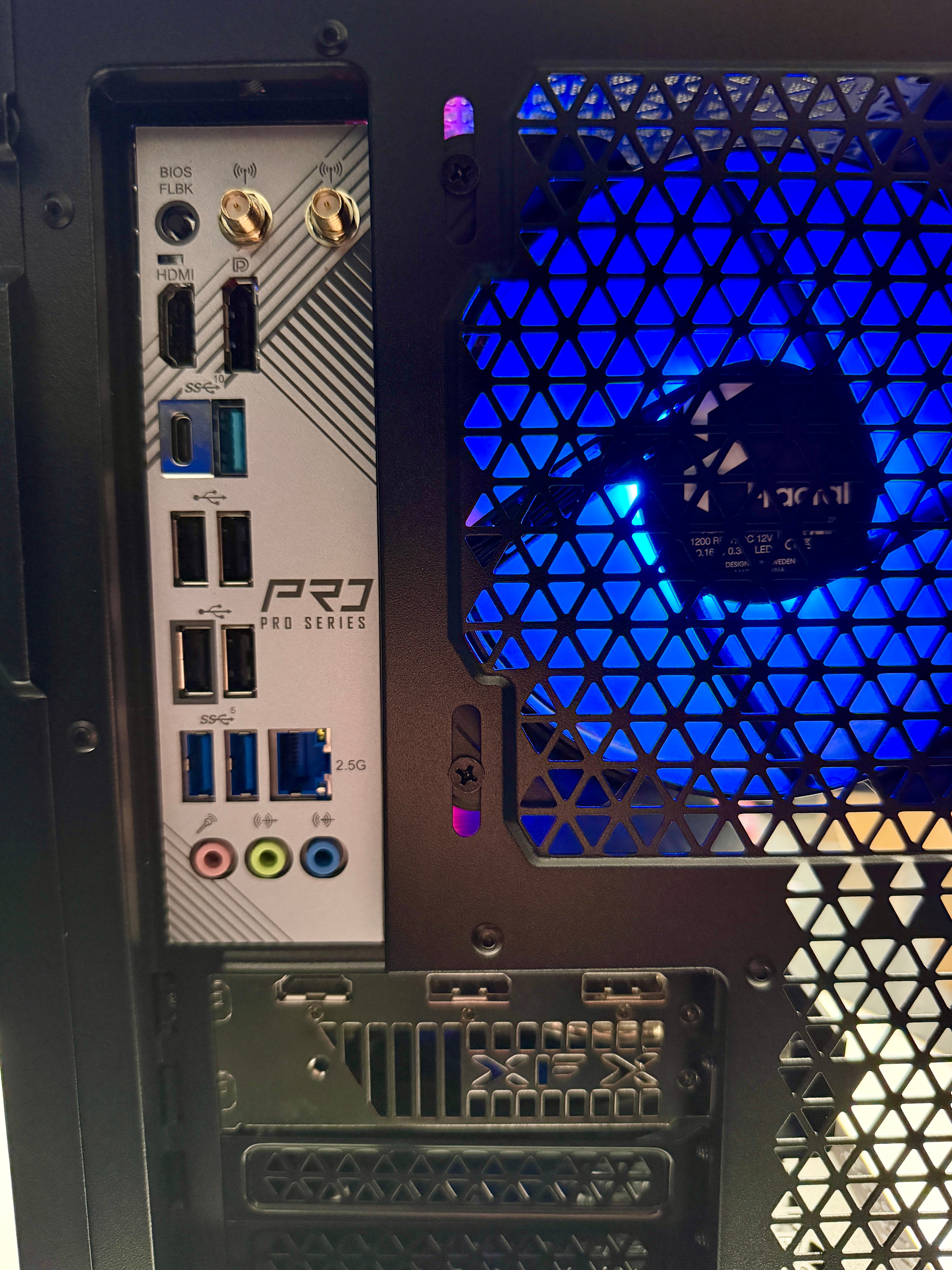 Ready-To-Ship: AMD Ryzen 5 7600X w/Radeon RX 9060 XT 16GB