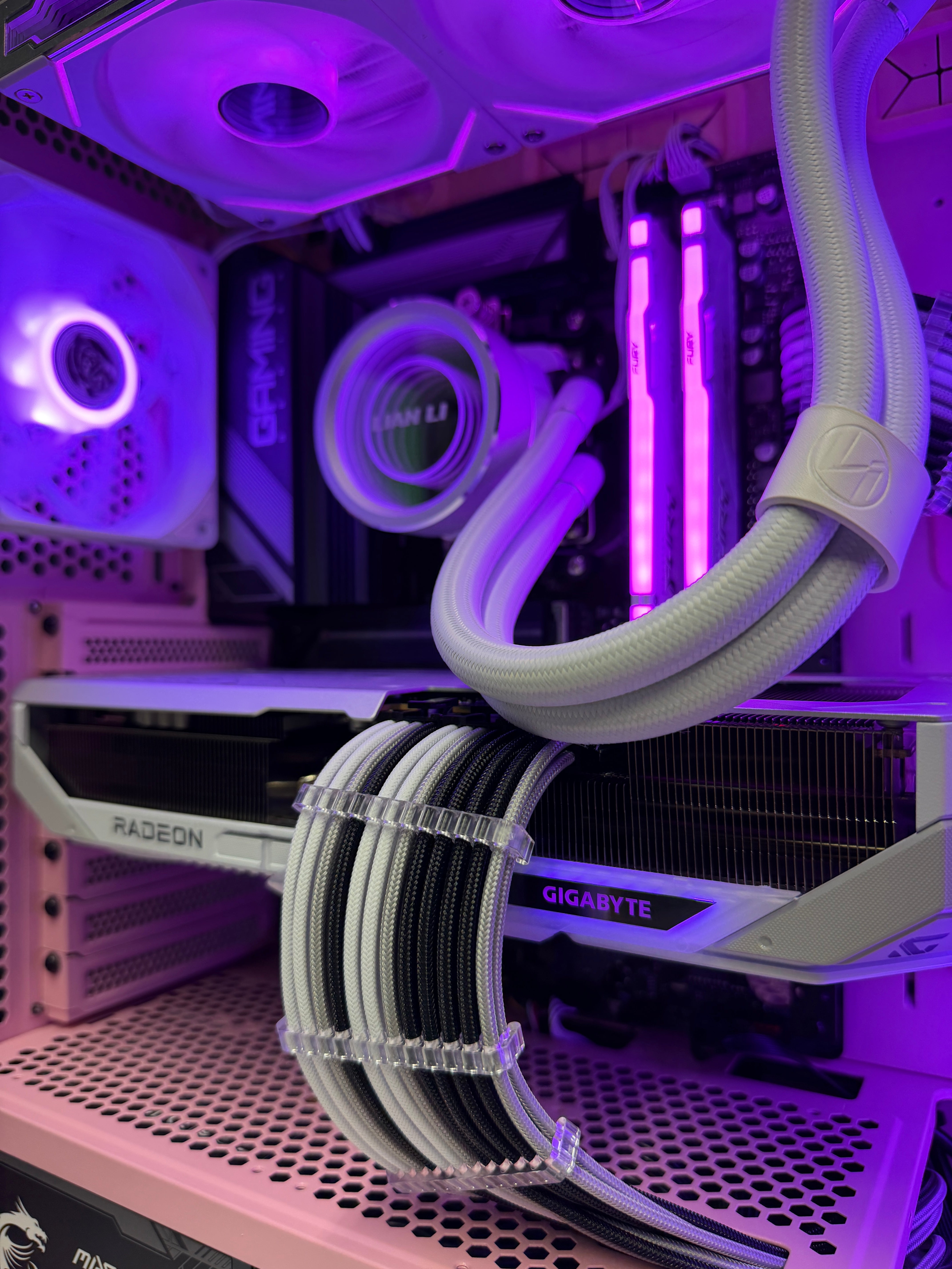 Ready-To-Ship: AMD Ryzen 7 9700X w/Radeon RX 9070 XT
