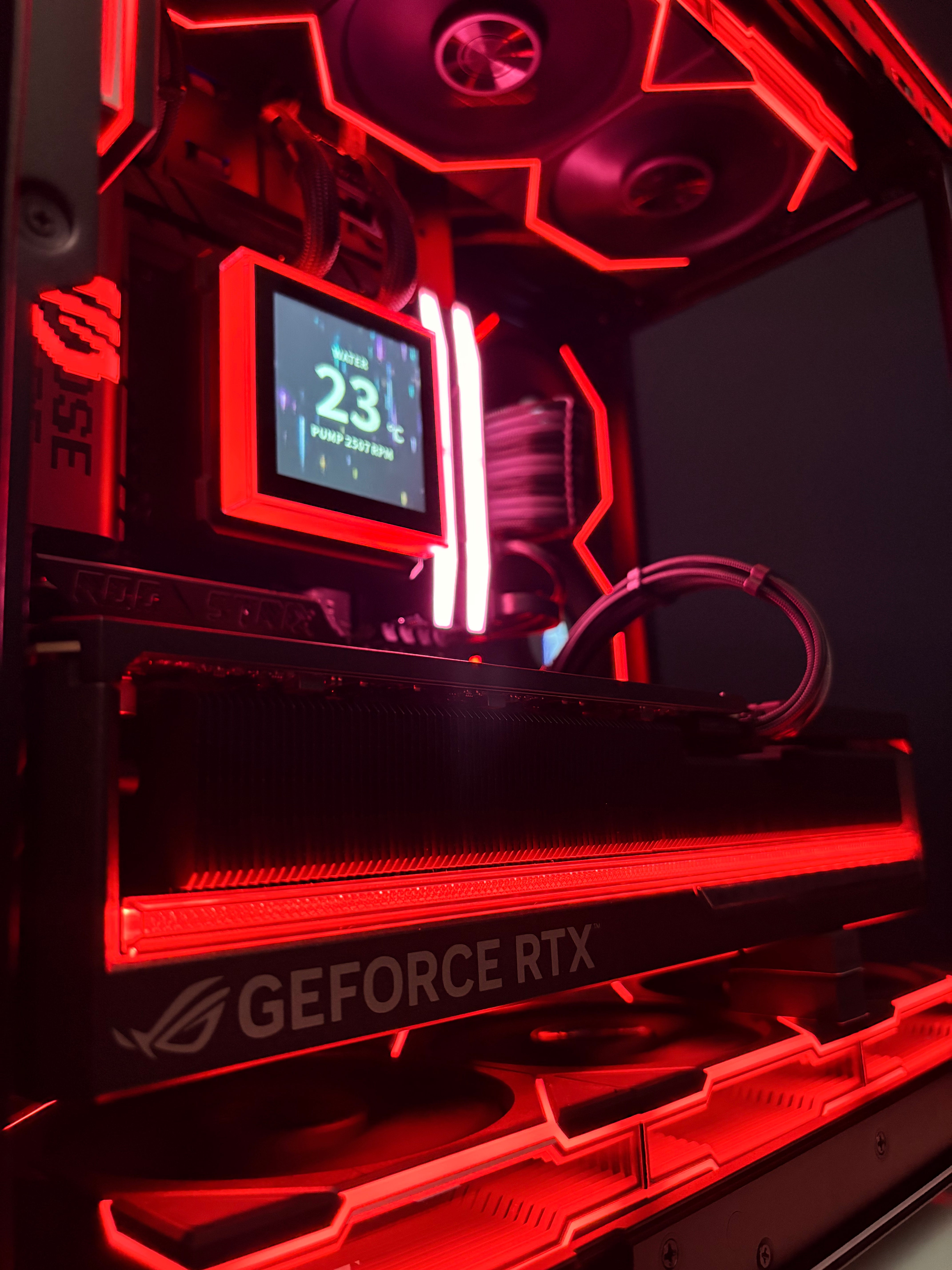 Ready-To-Ship: AMD Ryzen 7 9850X3D w/ROG Astral OC 5090