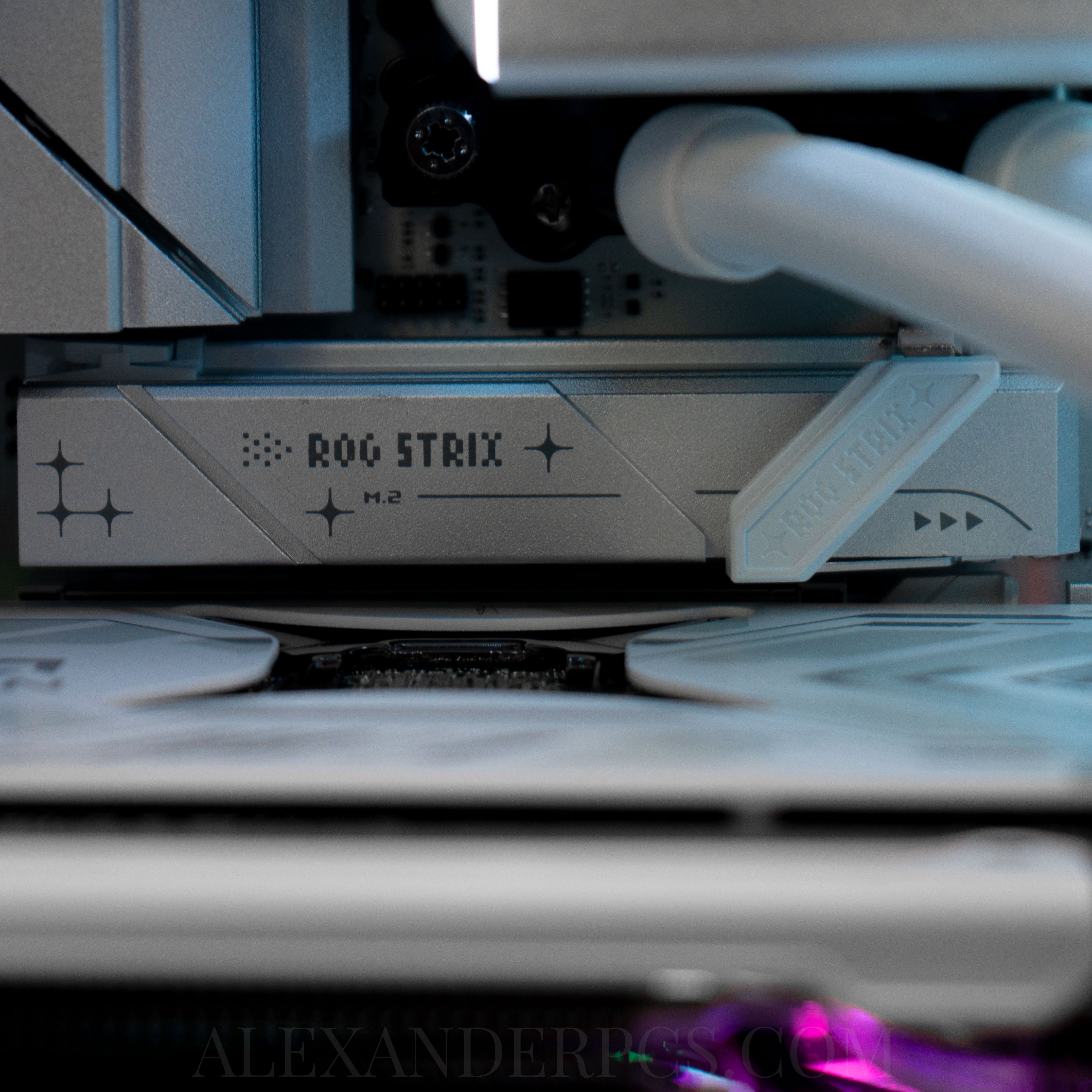 Ready-To-Ship: AMD Ryzen 7 7800X3D w/Radeon RX 9070 XT