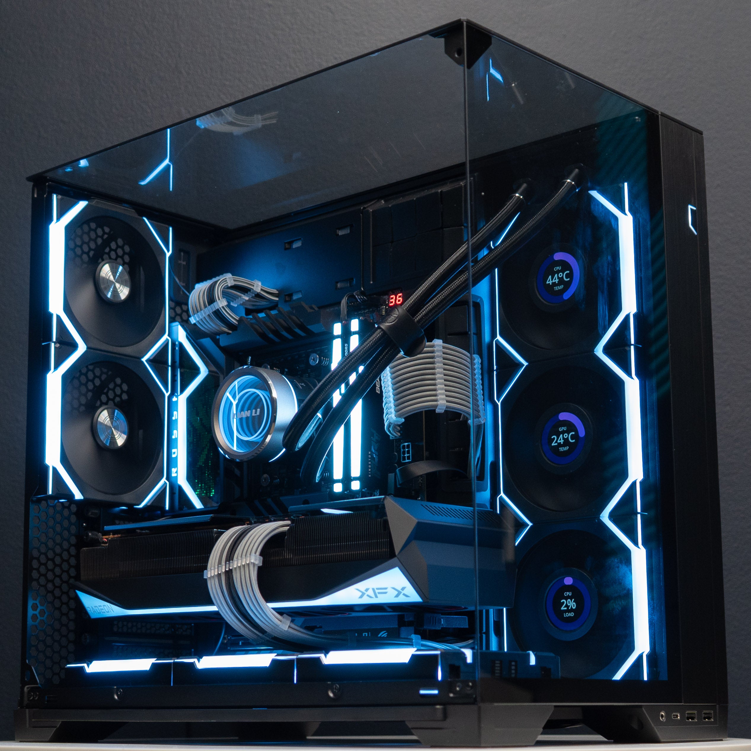Ready-to-ship: AMD Ryzen 9 9950X3D w/Radeon RX 9070 XT