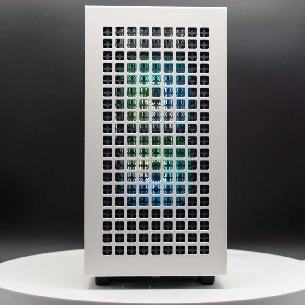 Ready-to-Ship: Auxilia (White) AMD Ryzen 5 5500 w/ Radeon RX 6600