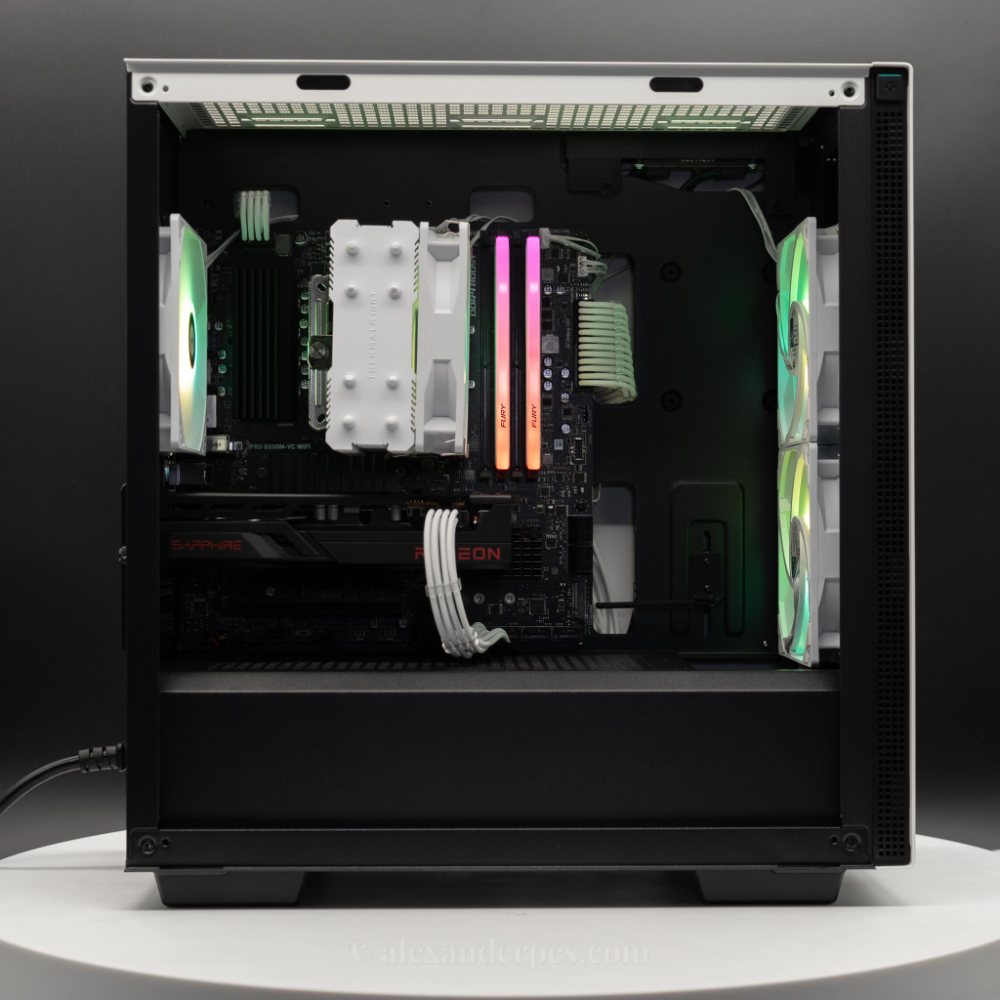 Ready-to-Ship: Auxilia (White) AMD Ryzen 5 5500 w/ Radeon RX 6600