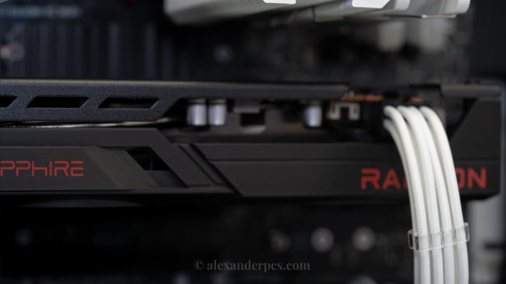 Ready-to-Ship: Auxilia (White) AMD Ryzen 5 5500 w/ Radeon RX 6600