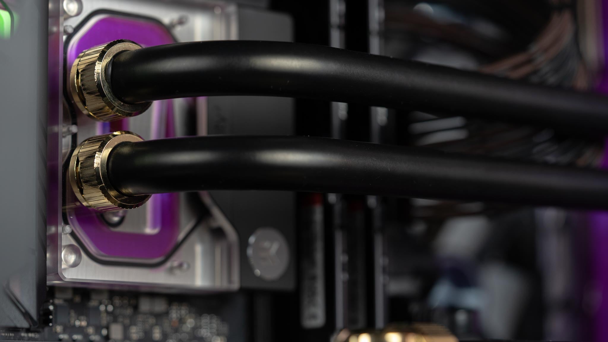 Ready-To-Ship: Fully Liquid Cooled Core i7-13700K w/GeForce RTX 3080