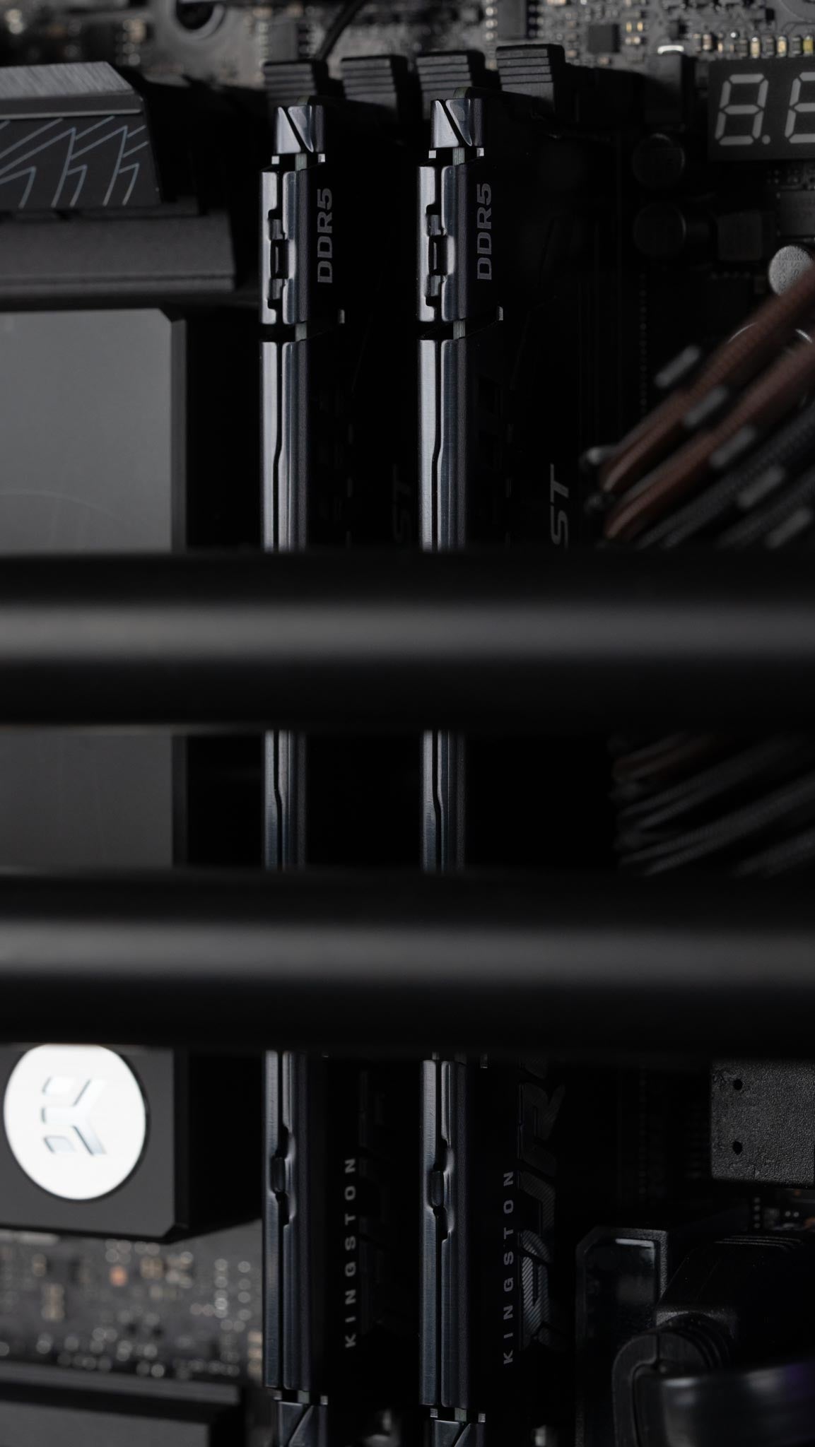 Ready-To-Ship: Fully Liquid Cooled Core i7-13700K w/GeForce RTX 3080