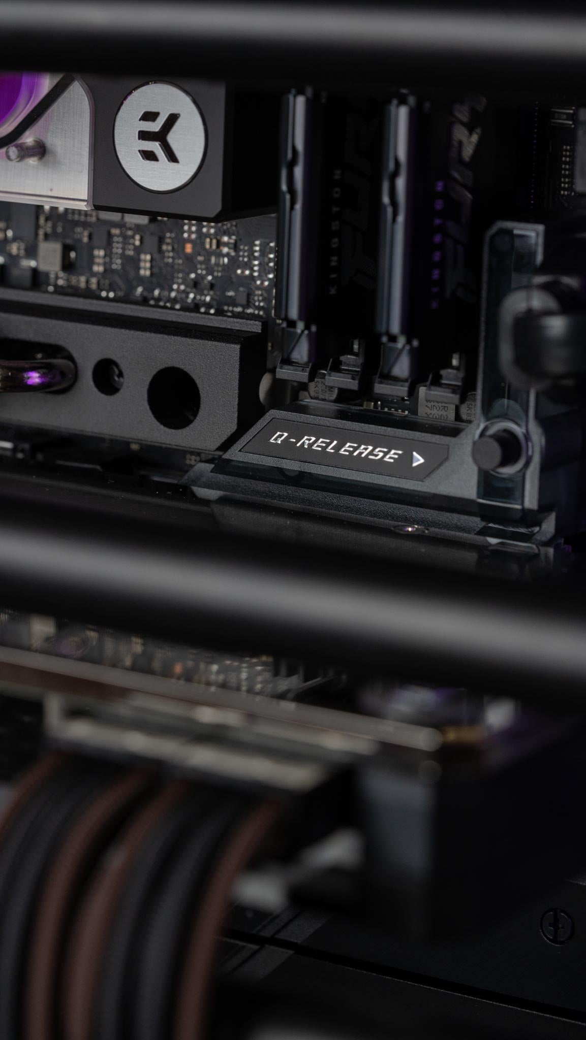 Ready-To-Ship: Fully Liquid Cooled Core i7-13700K w/GeForce RTX 3080