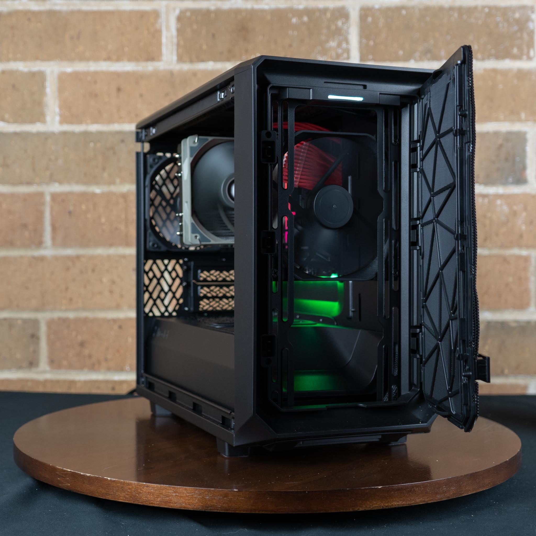 The Actuarius - AMD - Black