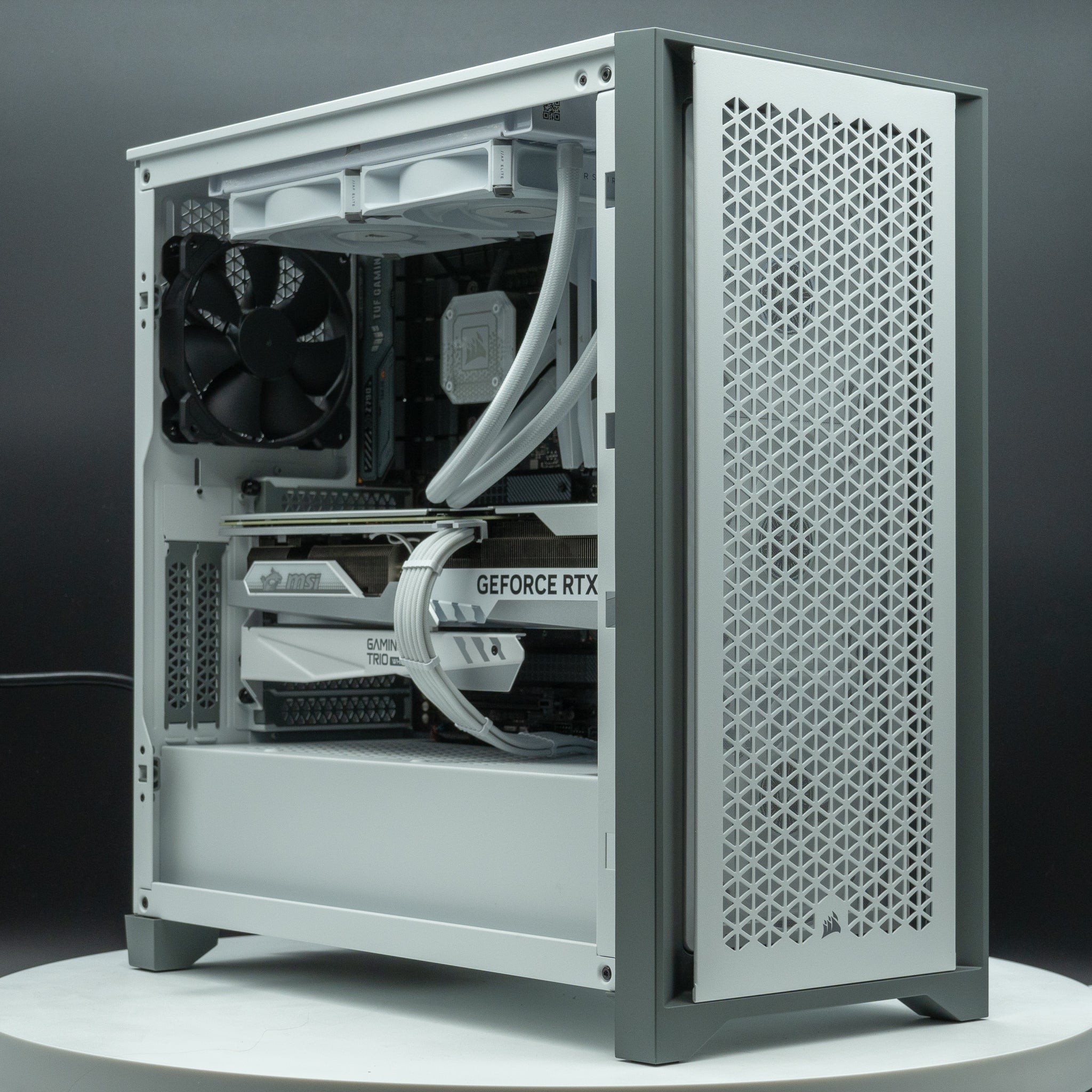 Still THE Case to buy in 2024? - Corsair 4000D Airflow Review 