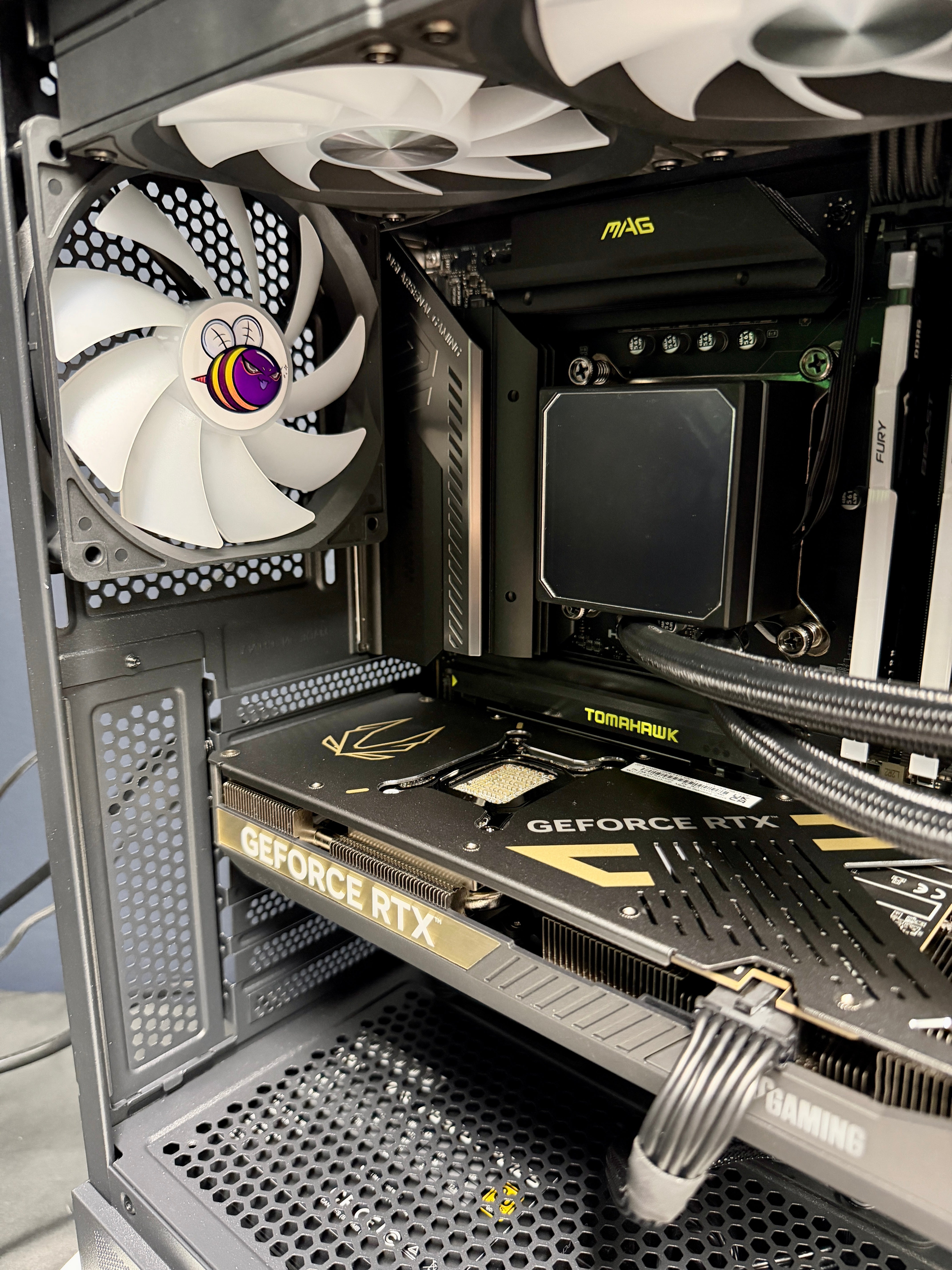 The BeeGionnaire 2025 - Special Limited Edition - Alexander PCs X Braethorn