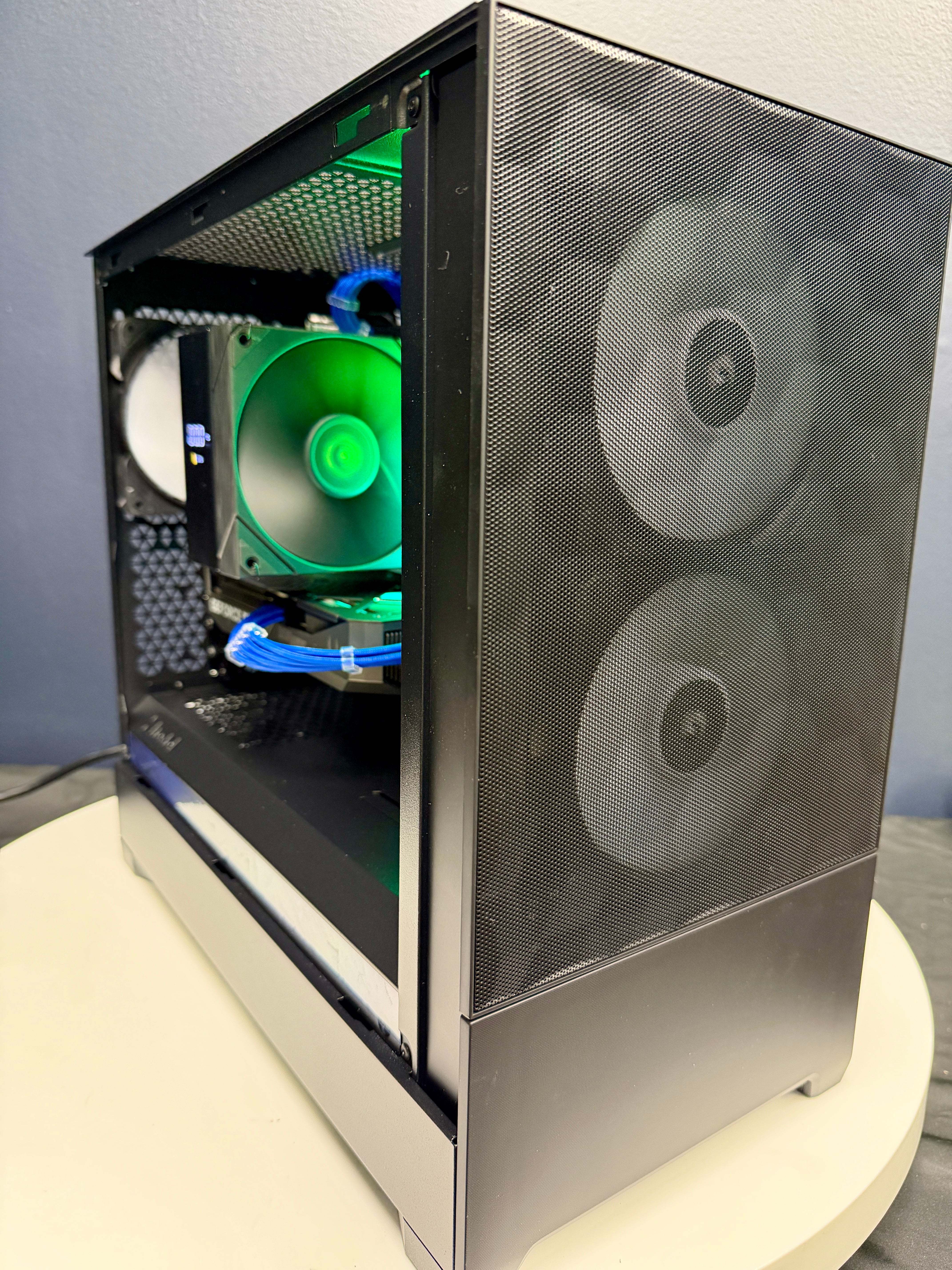 Intel Core i5-14400F w/GeForce RTX 5060 Ti 16GB