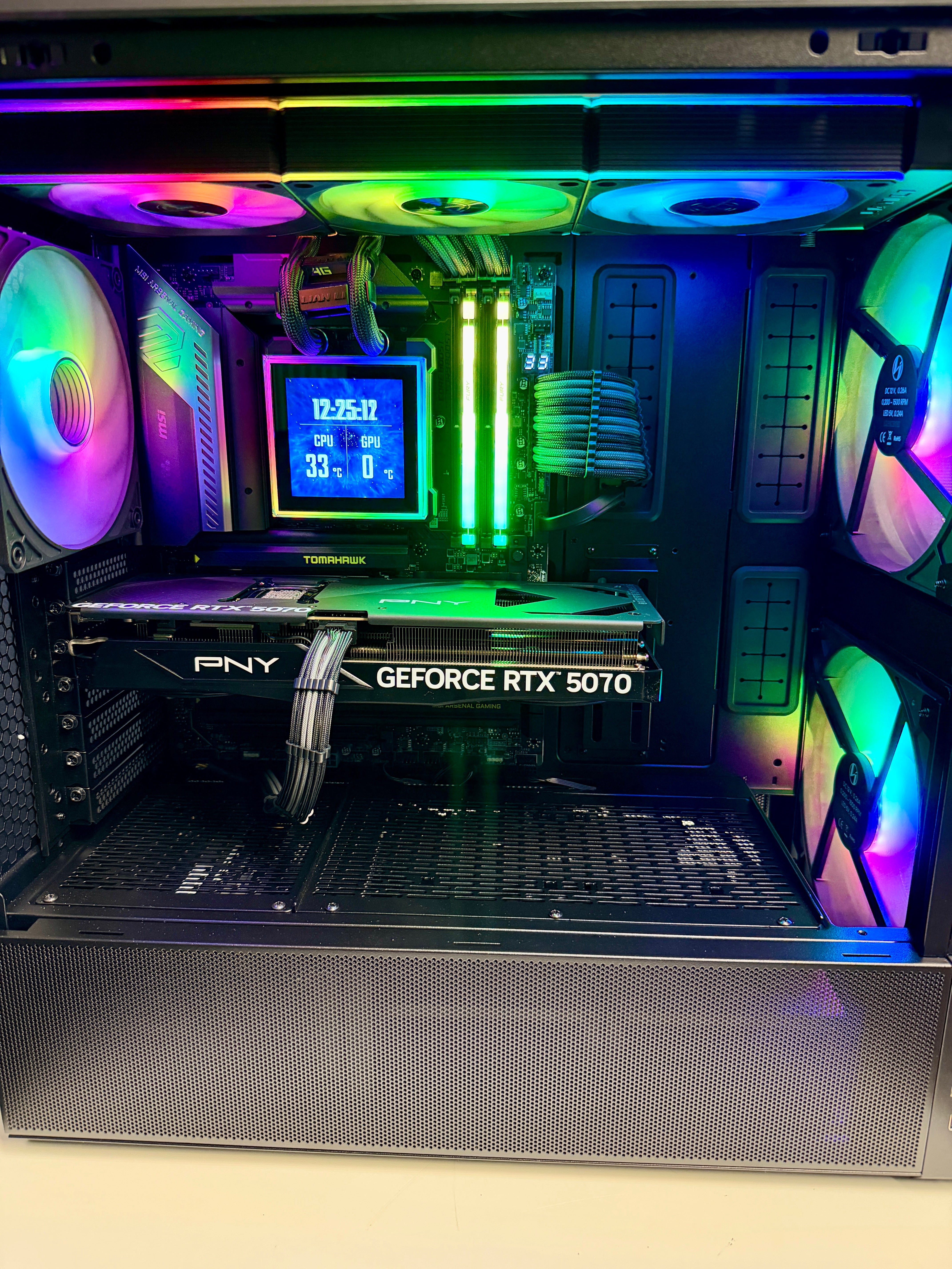 Ready-To-Ship: Intel Core Ultra 7 265KF w/GeForce RTX 5070