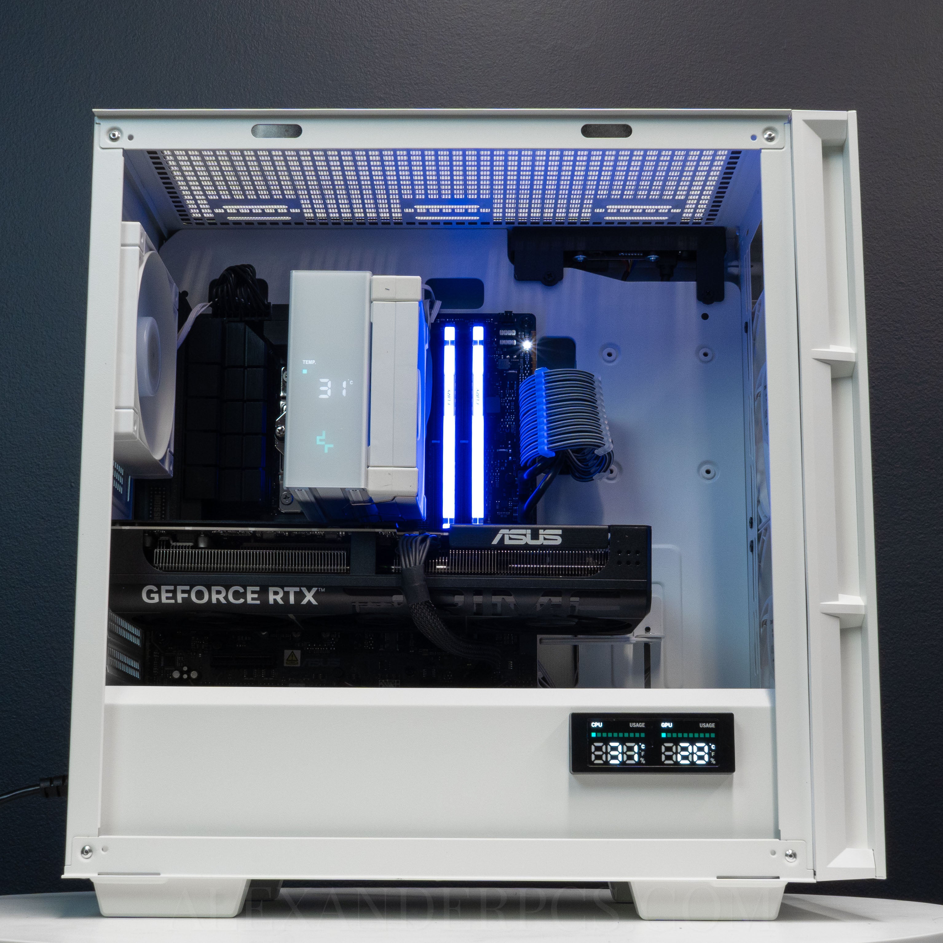 Ready to Ship: Intel Core i5 w/GeForce RTX 5070